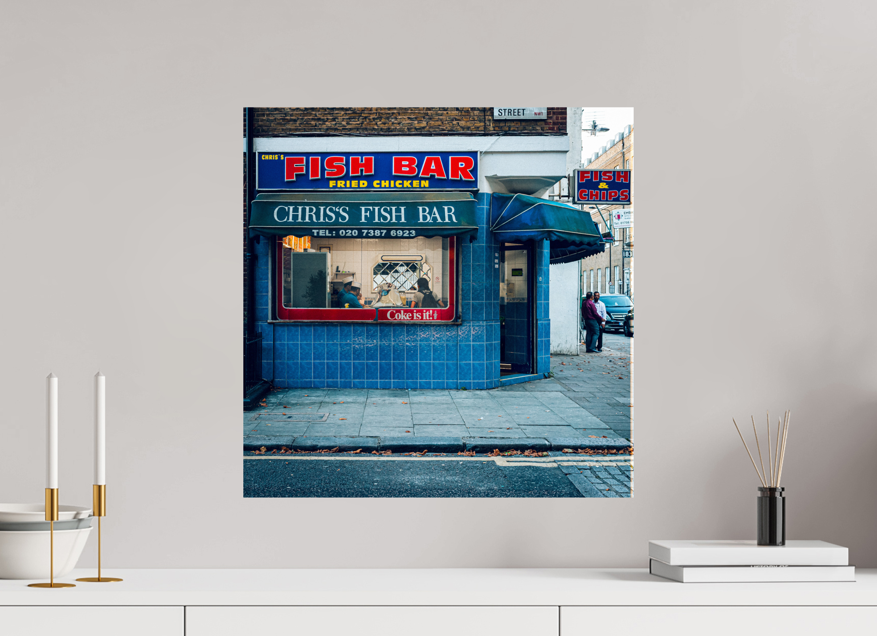 50 x 50 cm, Alu-Dibon couleur Tirage photo [ Londres - The Fish Bar ] - Photographie d'art
